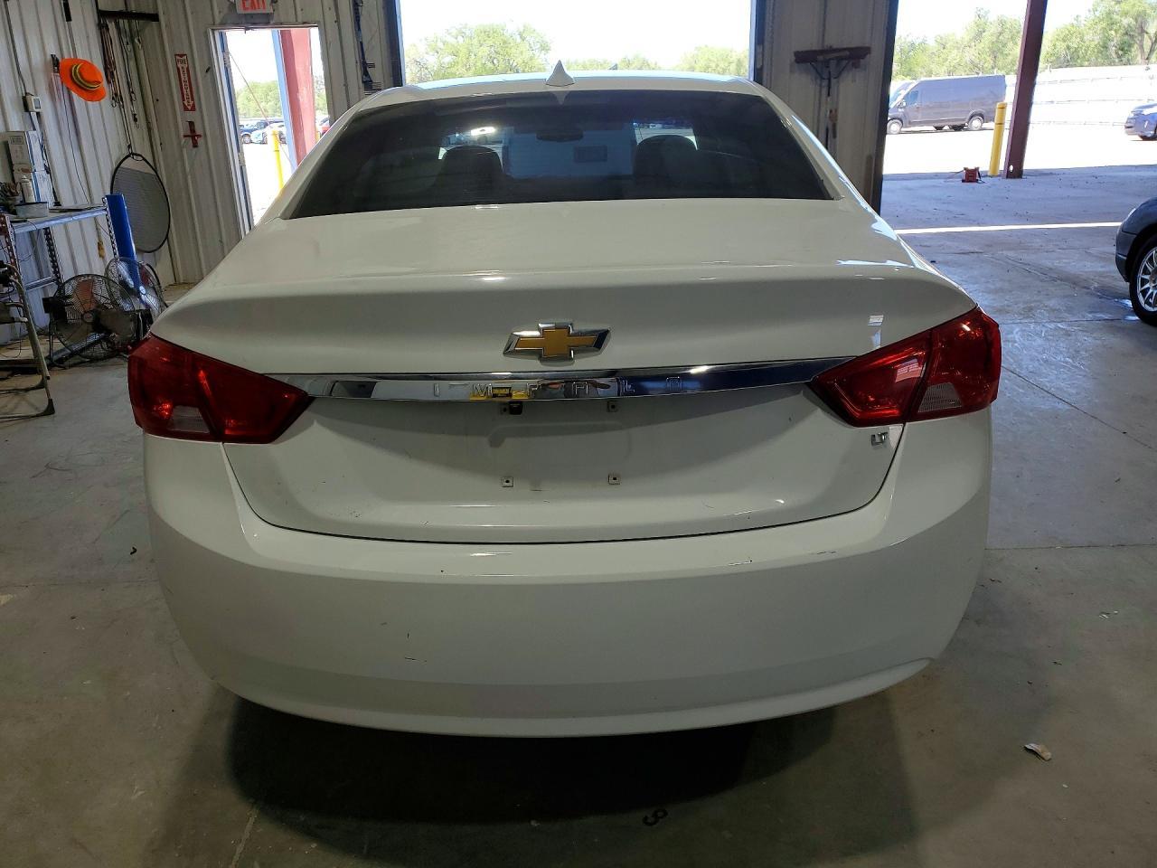 2017 Chevrolet Impala Lt - Фото 6