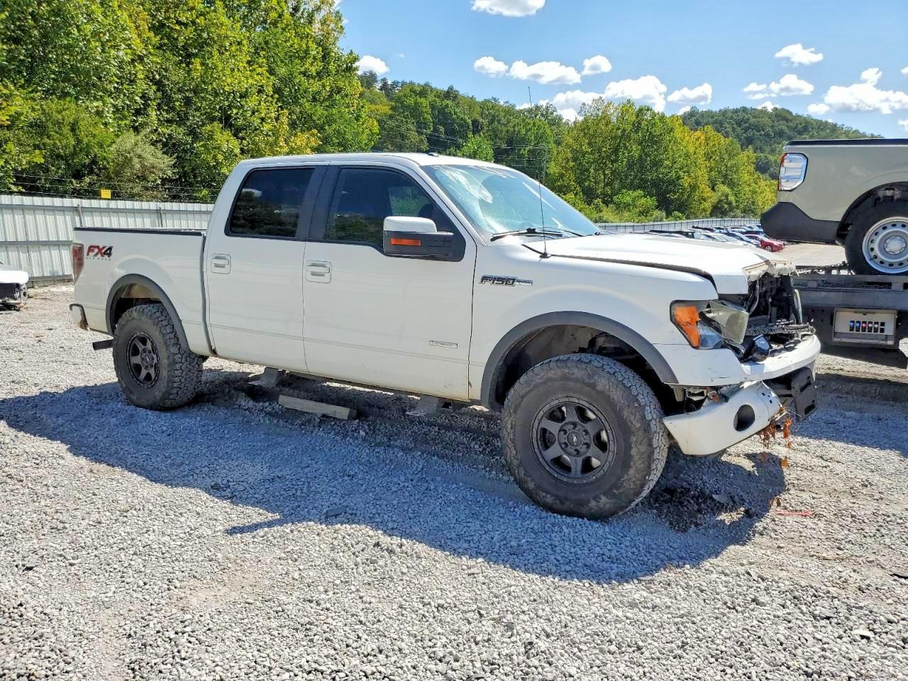 2013 Ford F150 - Image 4