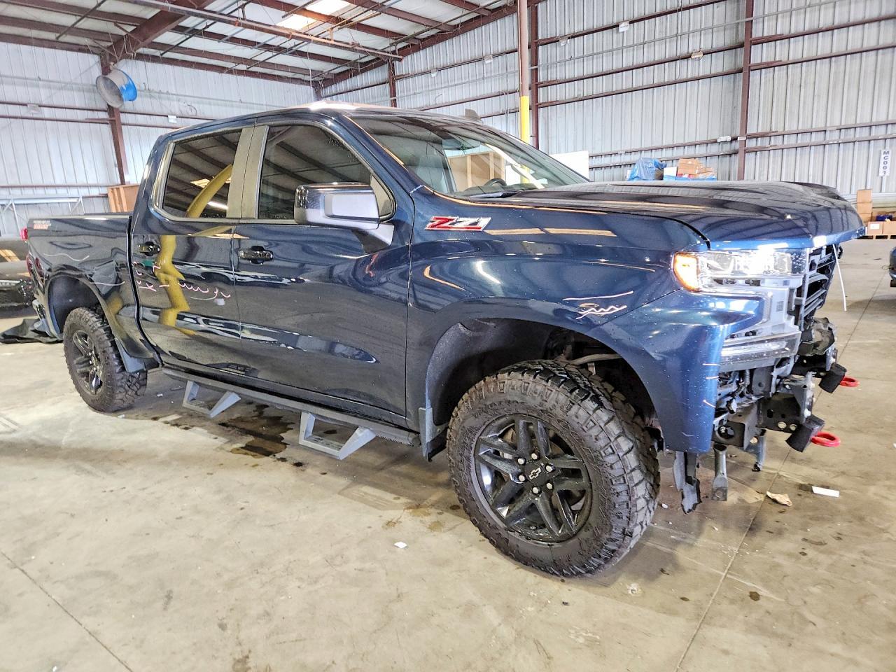 2020 Chevrolet Silverado K1500 Lt Trail Boss - Фото 4