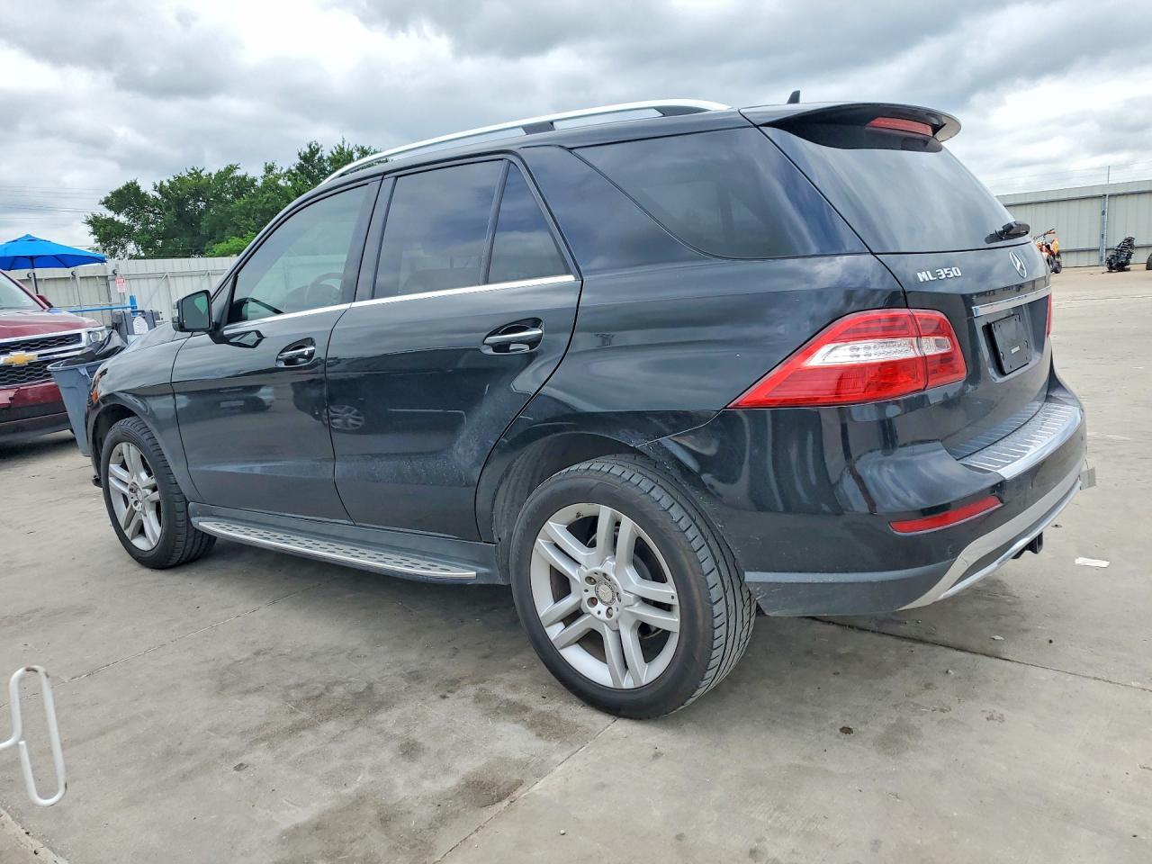 2015 Mercedes-Benz Ml 350 - Image 2