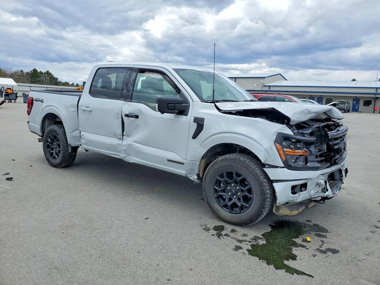 2025 Ford F150 Xlt - Фото 4