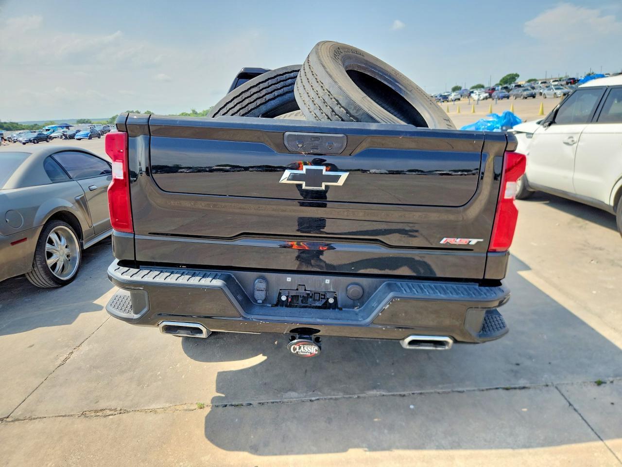 2022 Chevrolet Silverado K1500 Rst - Image 6