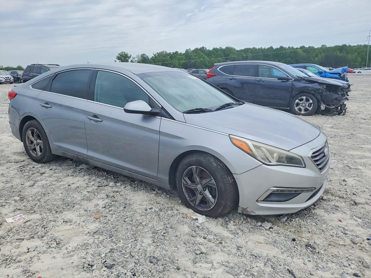 2015 Hyundai Sonata Se - Image 4
