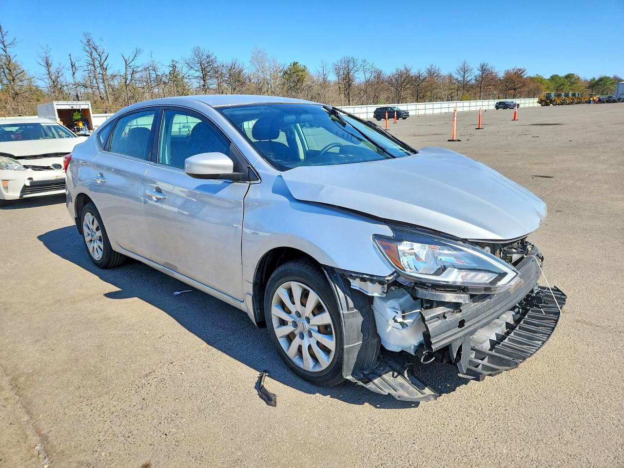 2019 Nissan Sentra S - Image 4