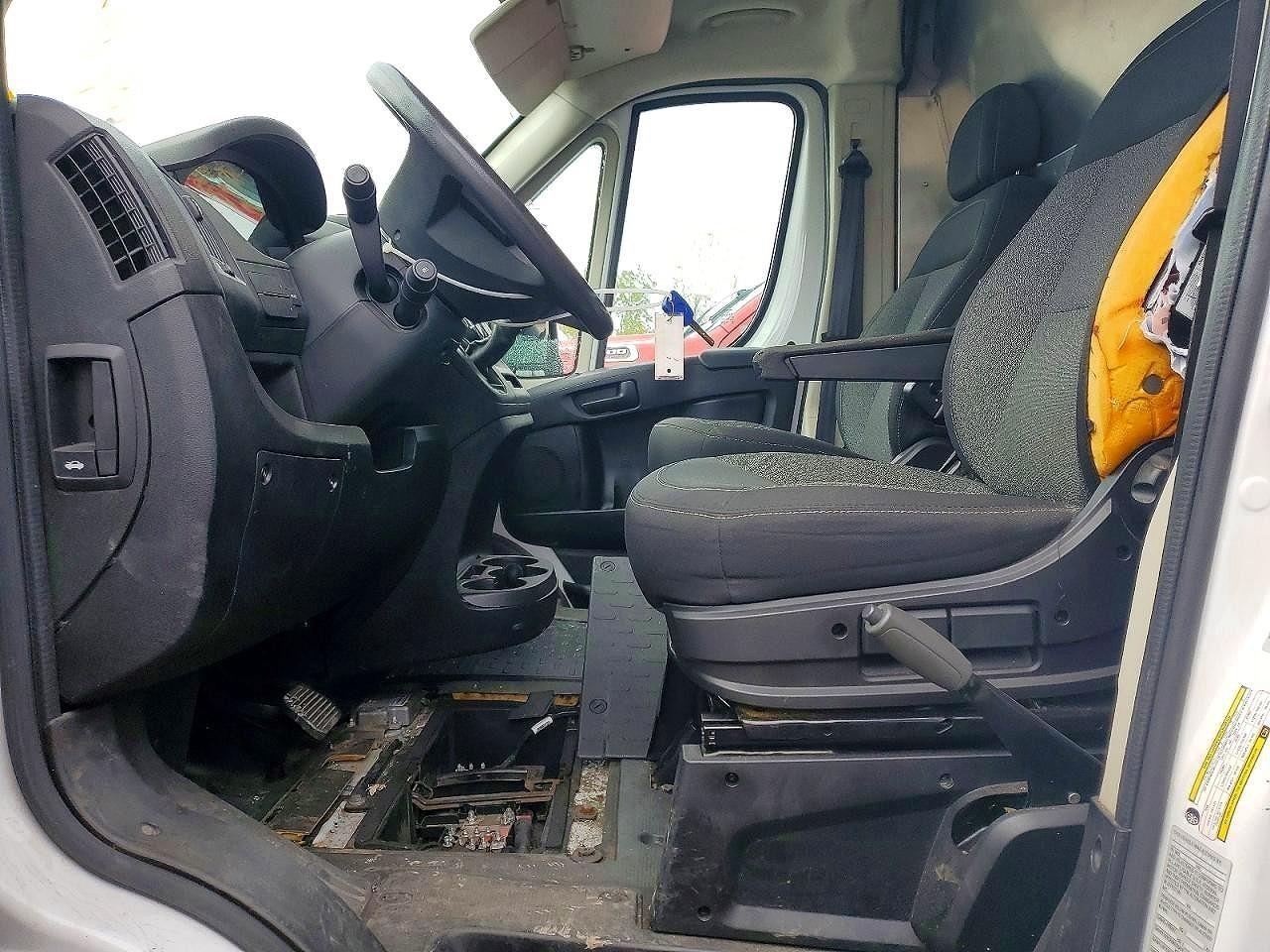 2015 Ram Promaster 2500 Delivery Van - Фото 7
