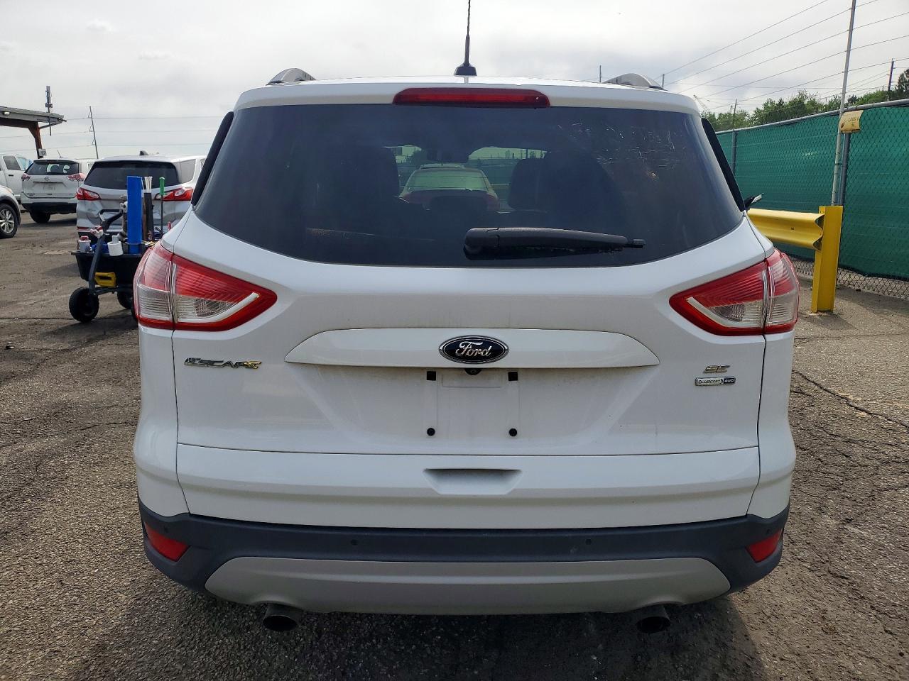 2015 Ford Escape Se - Фото 6