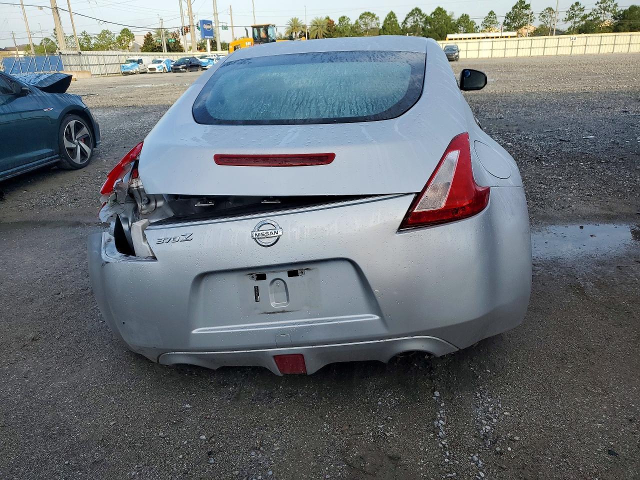 2016 Nissan 370Z Base - Image 6