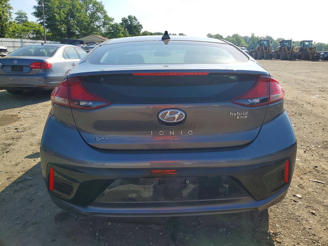 2017 Hyundai Ioniq Blue - Фото 6