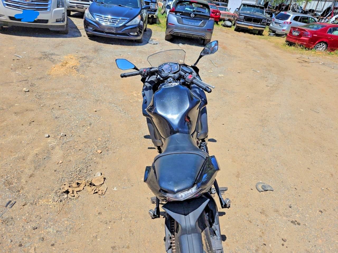 2019 Kawasaki Ex650 J - Фото 6