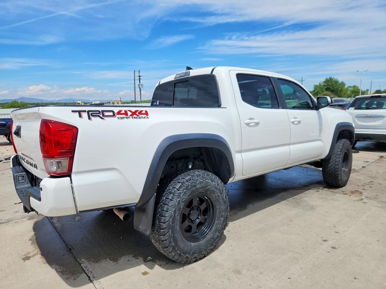 2017 Toyota Tacoma Trd Off-Road - Фото 3
