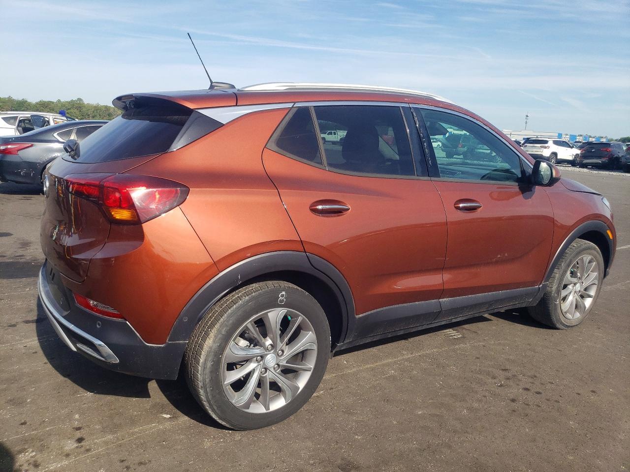2021 Buick Encore Gx Essence - Image 3