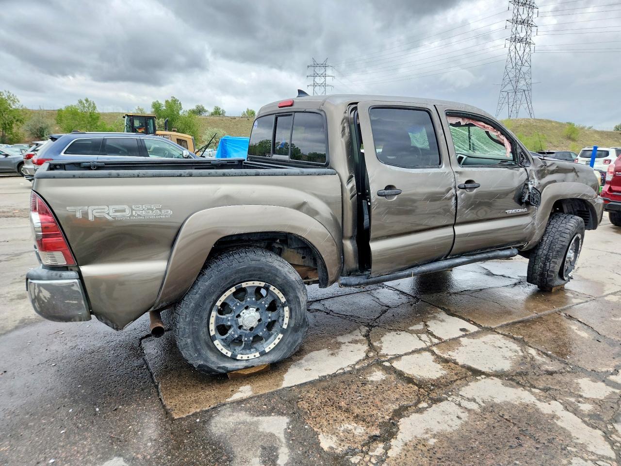 2012 Toyota Tacoma Double Cab - Image 3