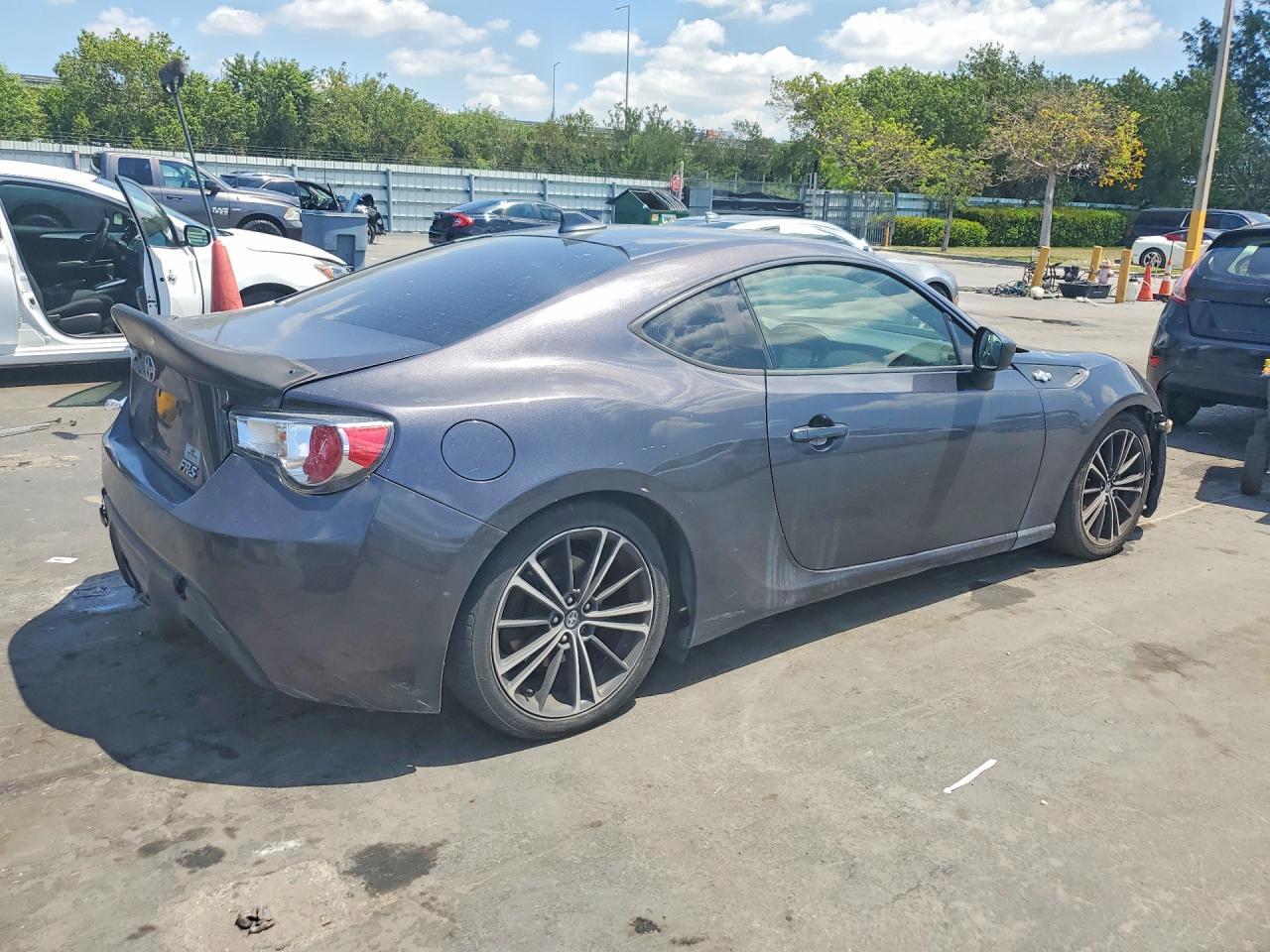 2016 Scion Fr-S Base - Фото 3