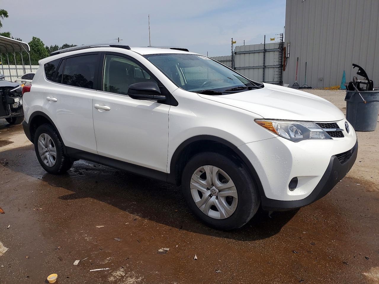 2015 Toyota Rav4 Le - Фото 4