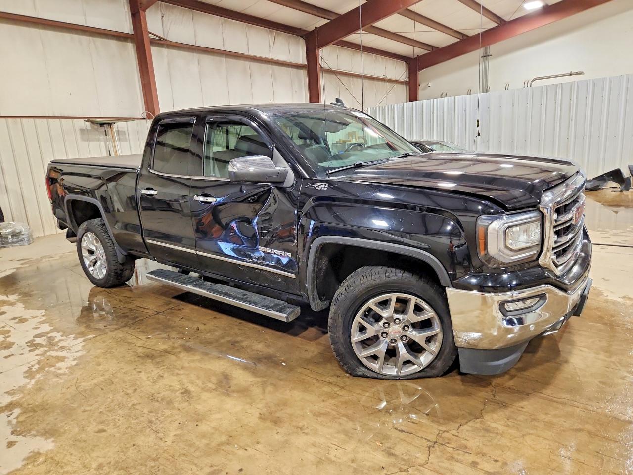 2017 GMC Sierra K1500 Slt - Image 4