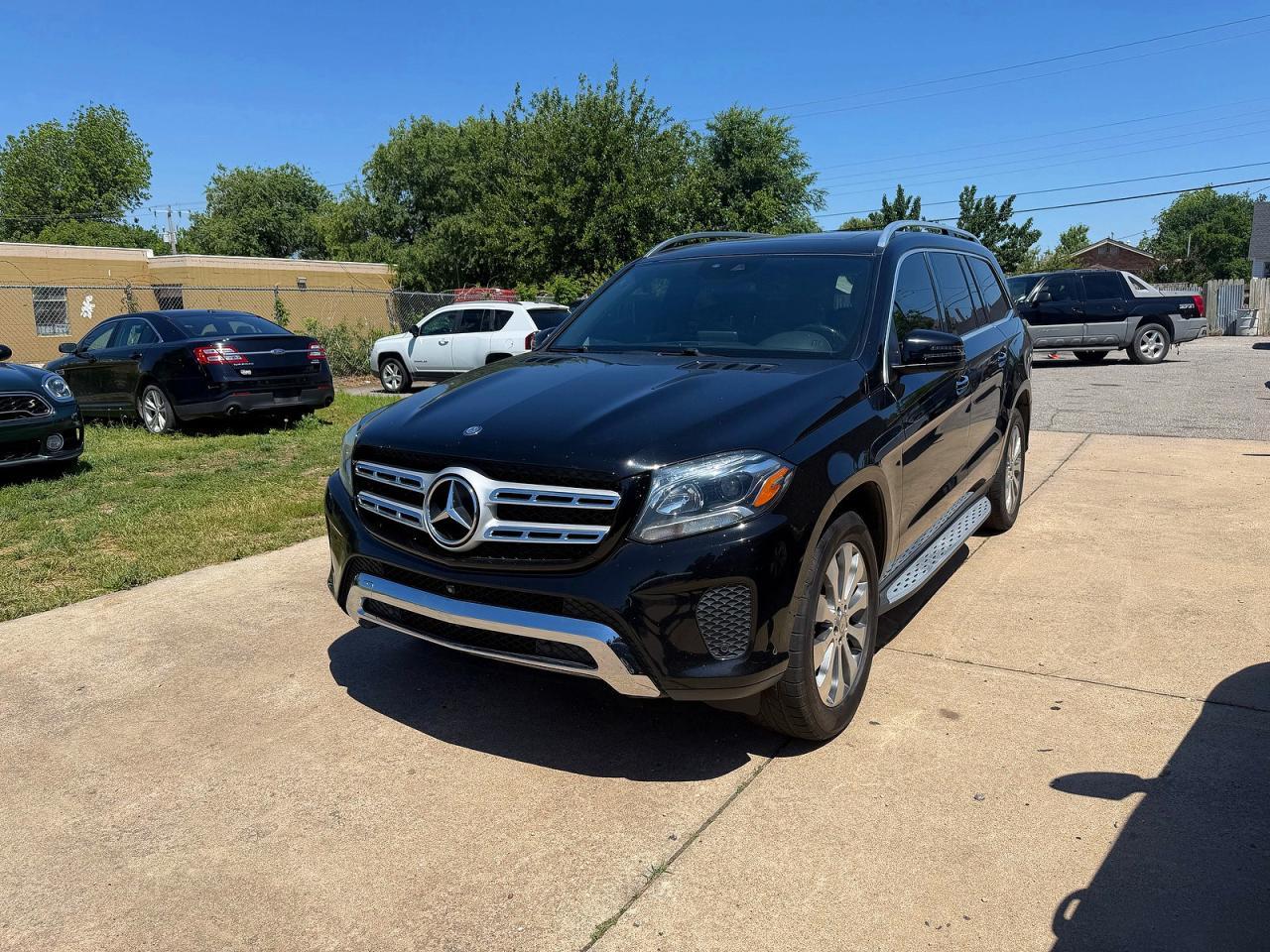 2017 Mercedes-Benz Gls 450 4Matic - Image 2