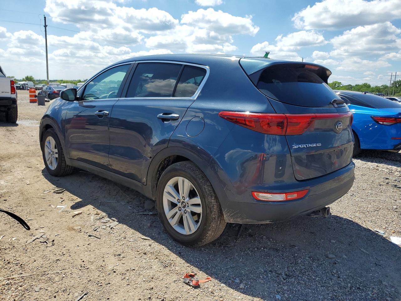 2017 Kia Sportage Lx - Image 2