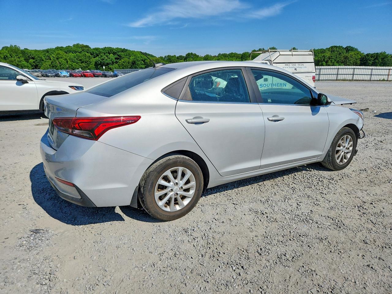 2021 Hyundai Accent Sel - Фото 3