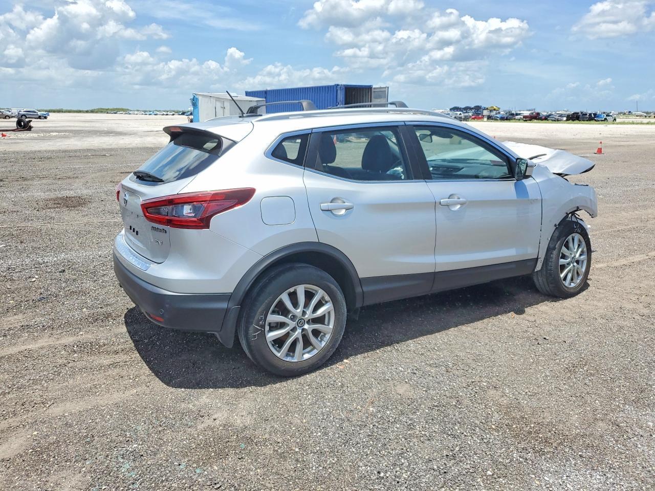 2020 Nissan Rogue Sport Sv - Фото 3