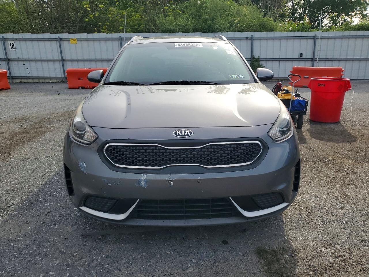 2017 Kia Niro Lx - Фото 5