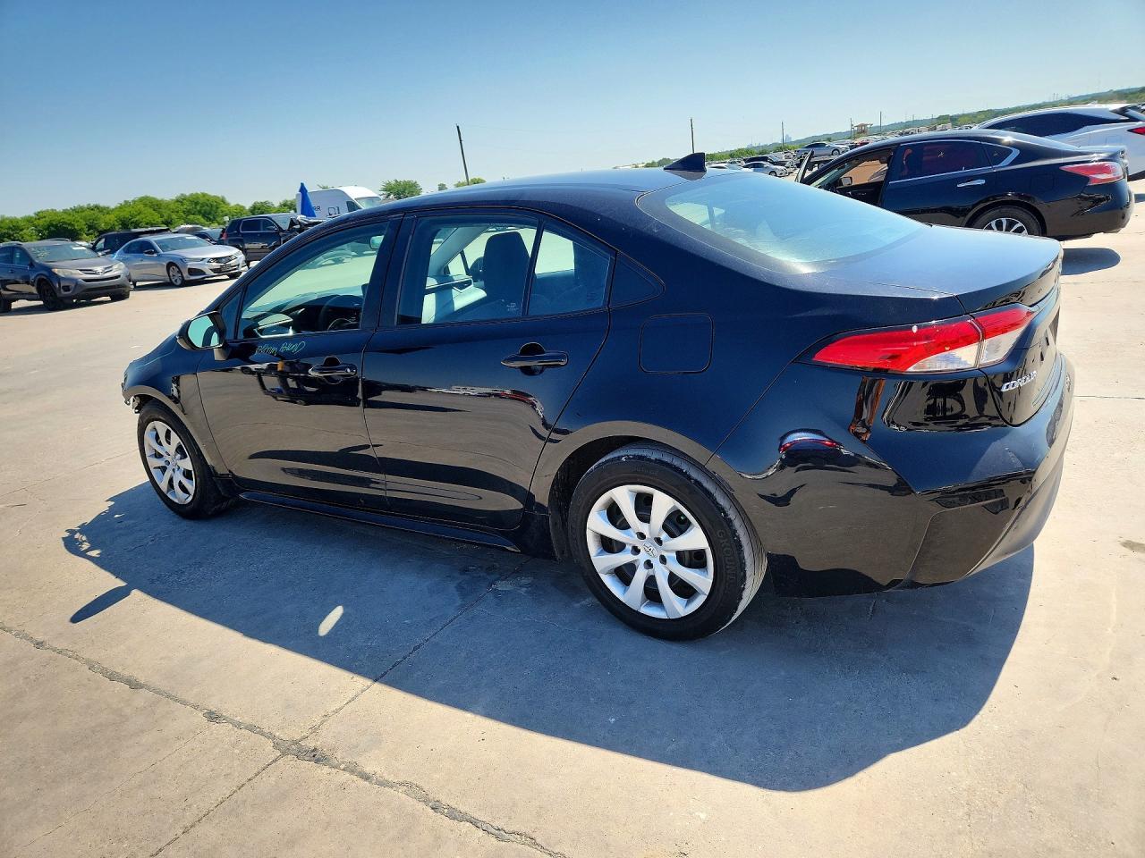 2023 Toyota Corolla Le - Фото 2