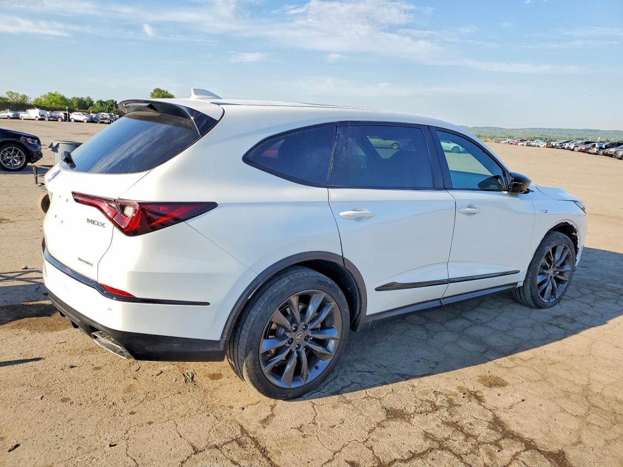2023 Acura Mdx A-Spec - Image 3