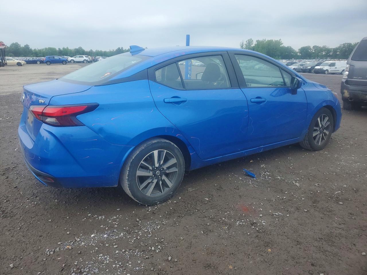 2021 Nissan Versa Sv - Фото 3