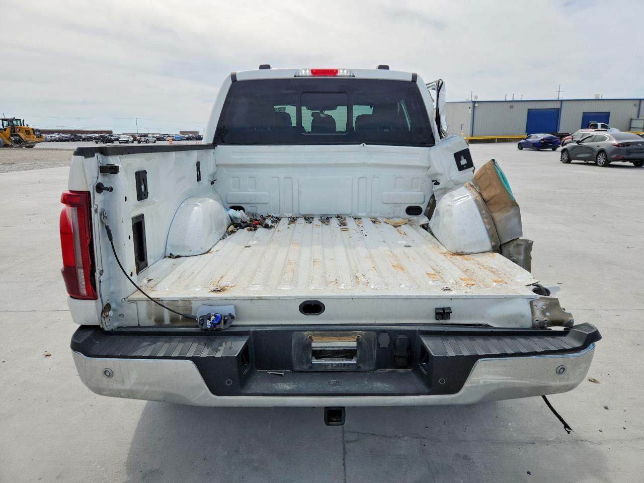 2024 Ford F150 Lariat - Фото 6