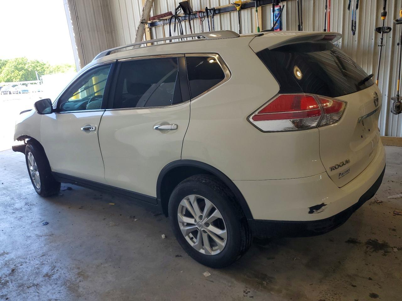 2016 Nissan Rogue Sv - Image 2