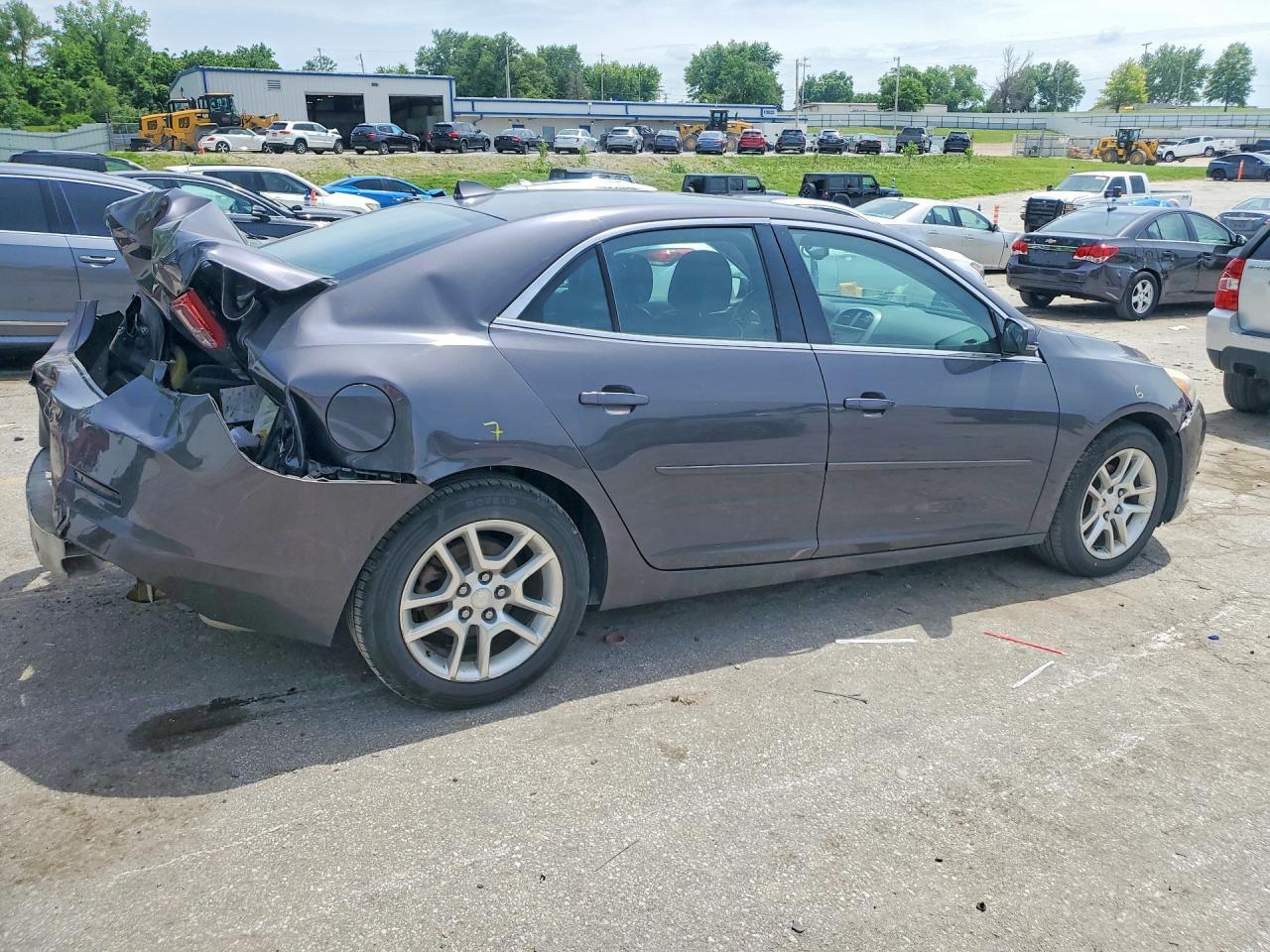 2013 Chevrolet Malibu - Фото 3