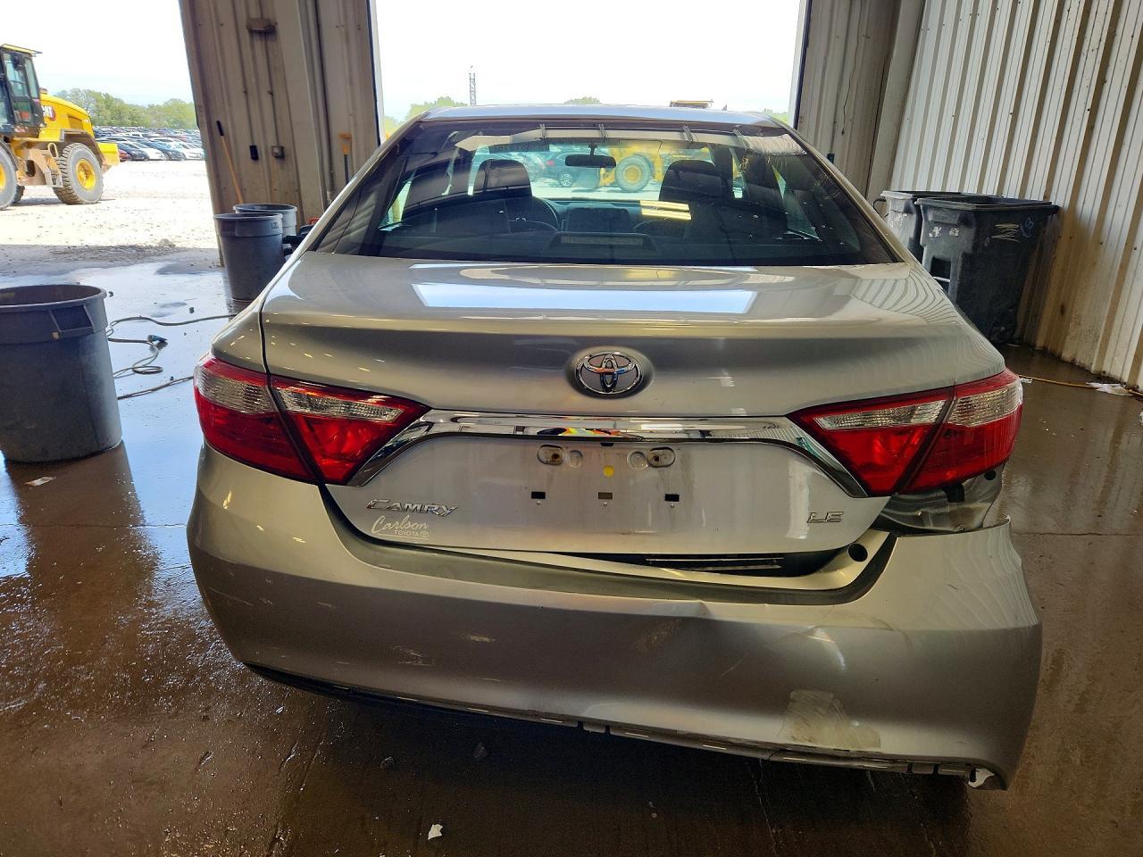 2017 Toyota Camry Le - Image 6