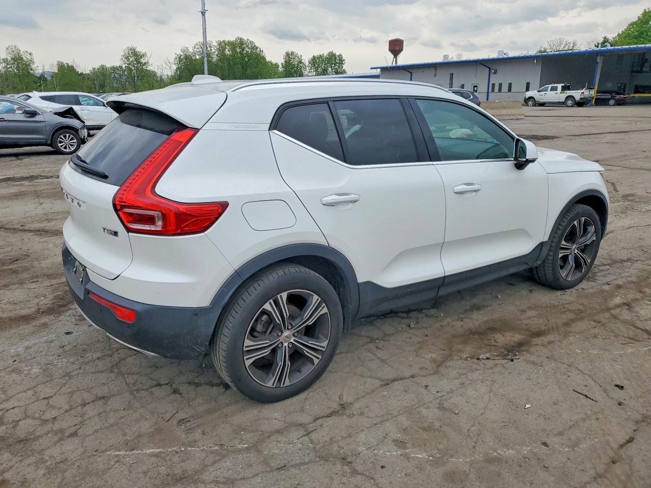 2019 Volvo Xc40 T5 Inscription - Фото 3