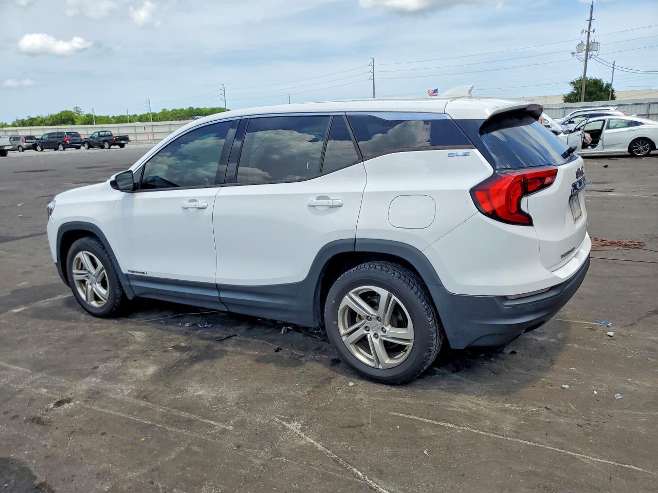 2018 GMC Terrain Sle - Фото 2