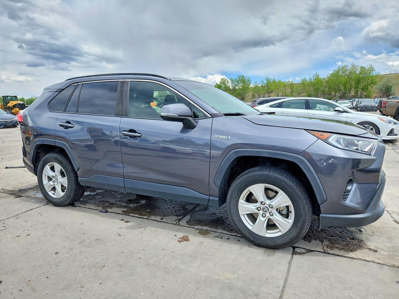 2020 Toyota Rav4 Hybrid Xle - Image 4