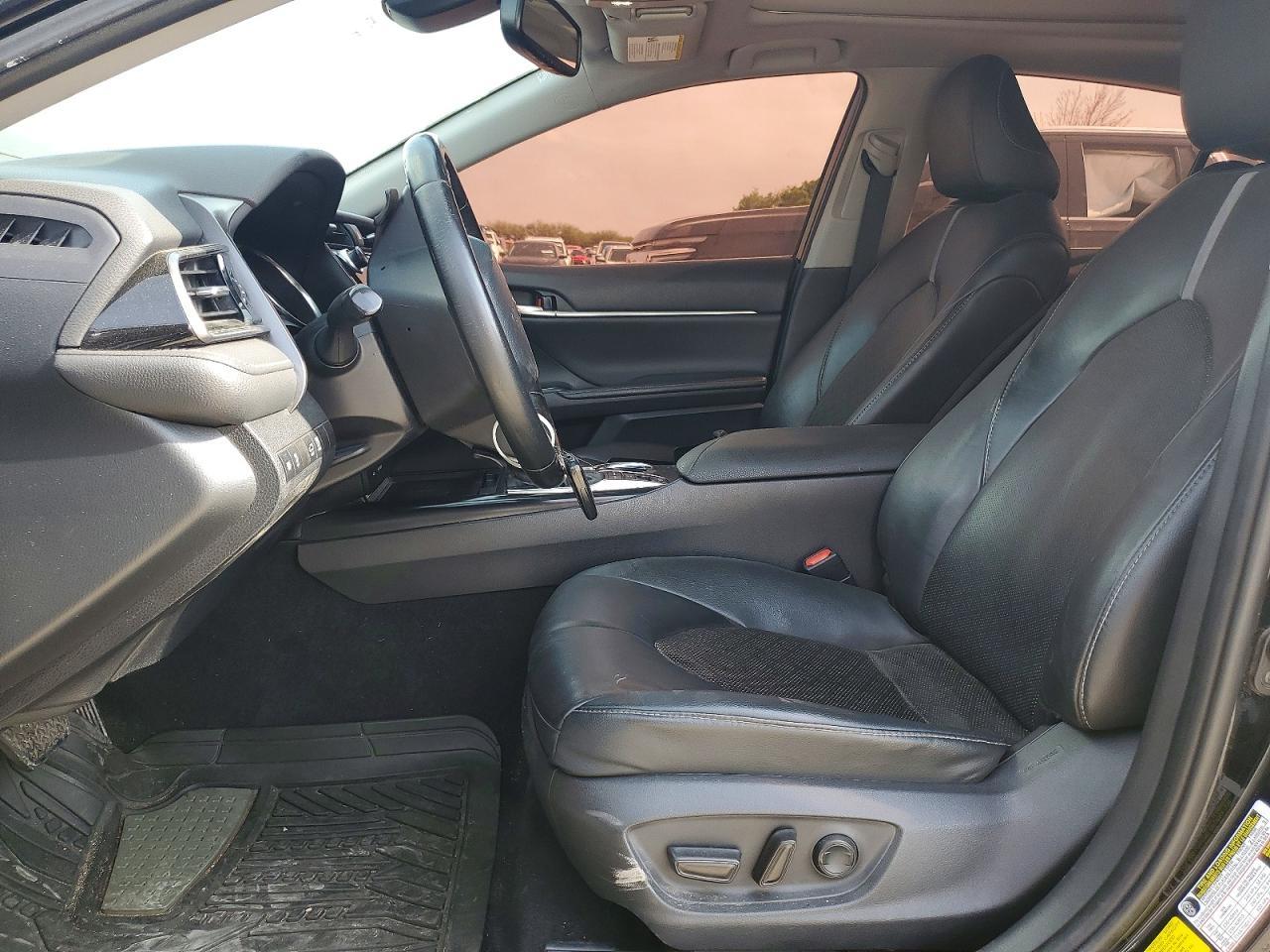 2020 Toyota Camry Xse - Image 7