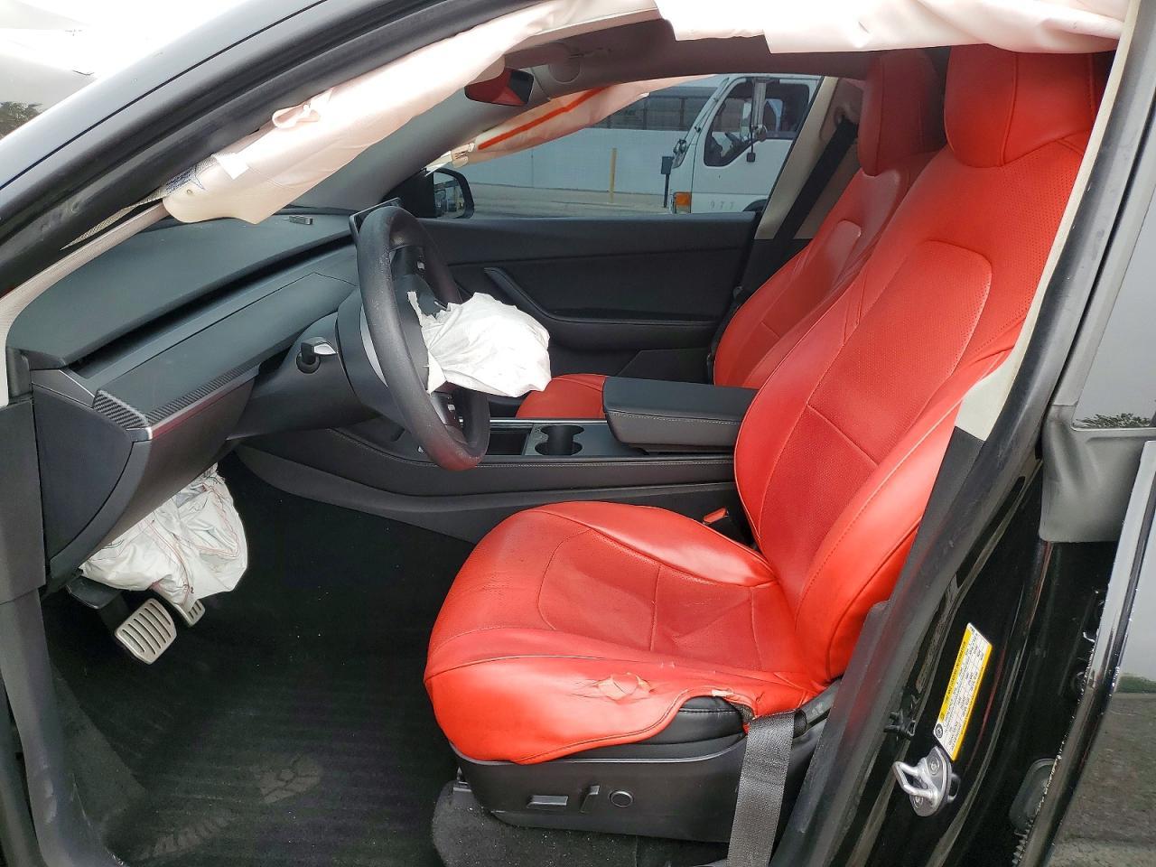 2022 Tesla Model Y - Фото 7