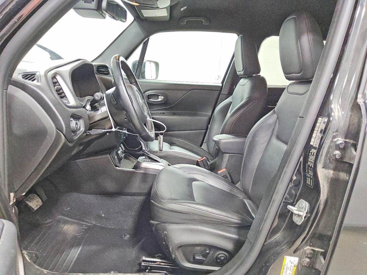 2020 Jeep Renegade Latitude - Фото 7
