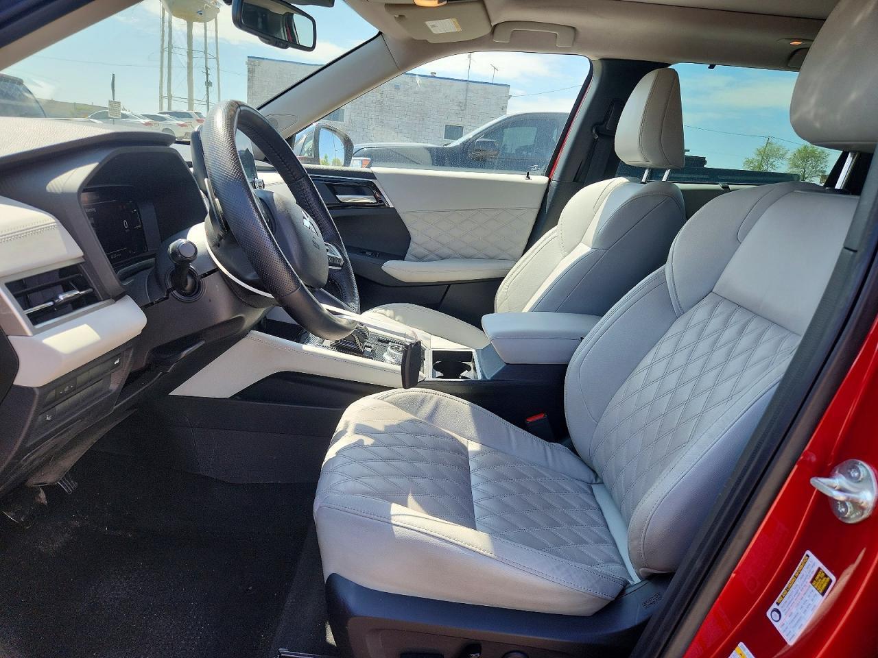 2023 Mitsubishi Outlander Sel - Фото 7