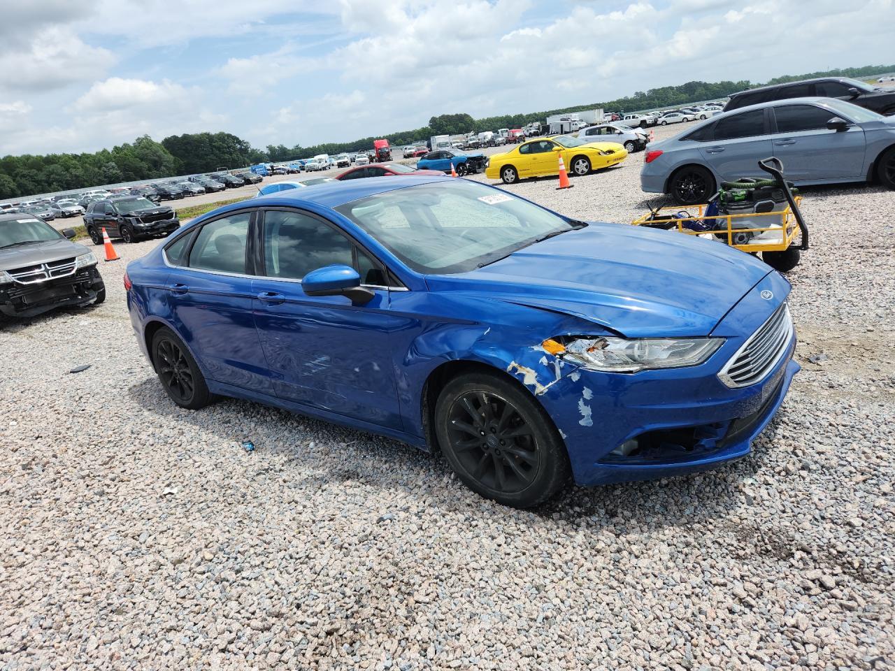 2017 Ford Fusion Se - Фото 4