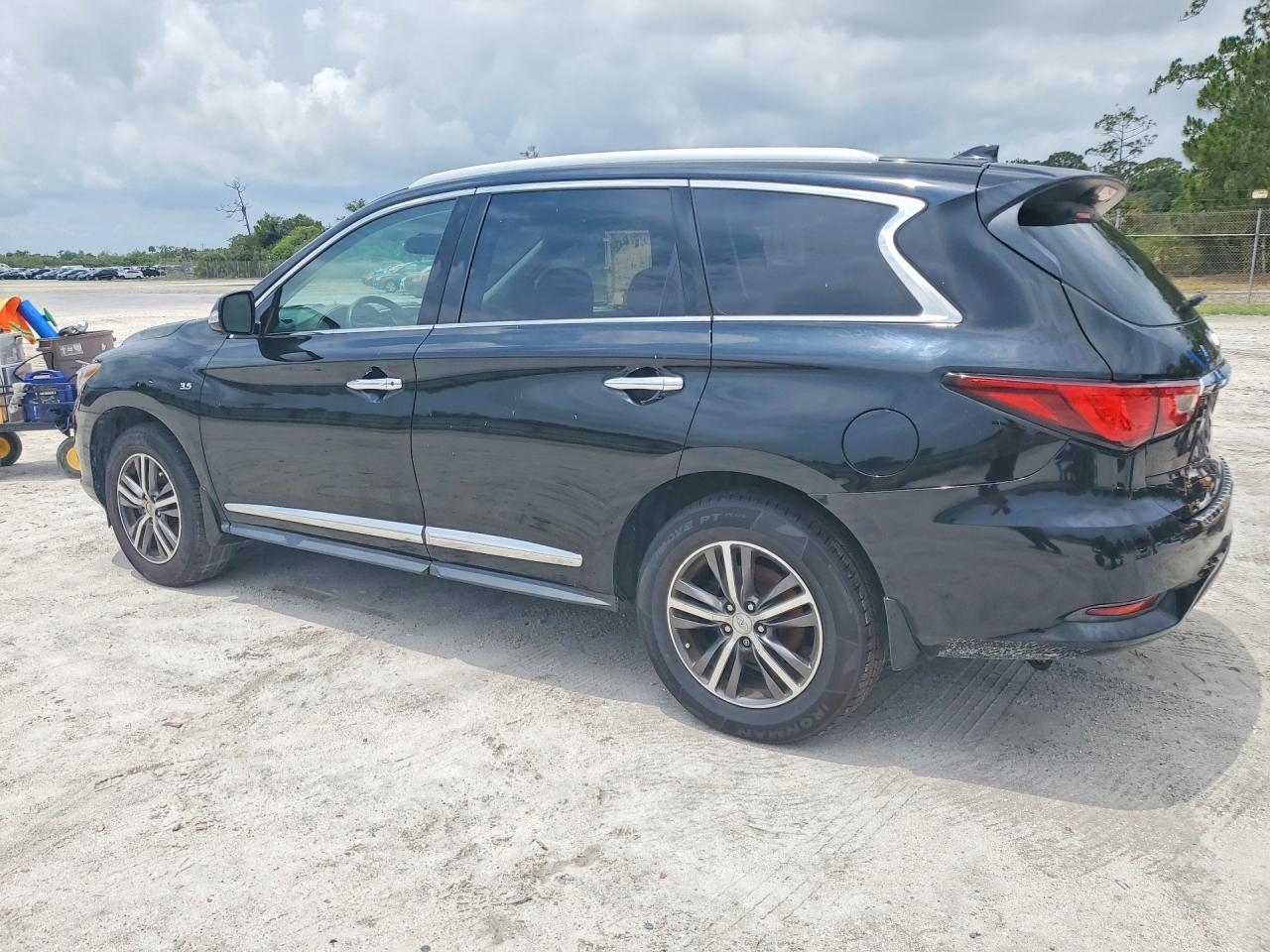 2017 Infiniti Qx60 Base - Фото 2