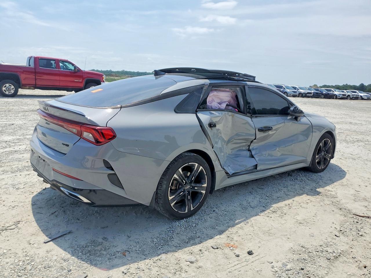 2022 Kia K5 Gt Line - Фото 3