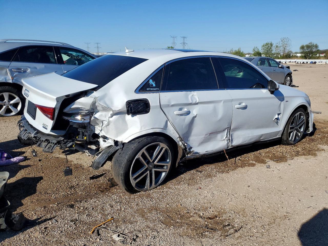 2018 Audi A3 Premium Plus - Фото 3