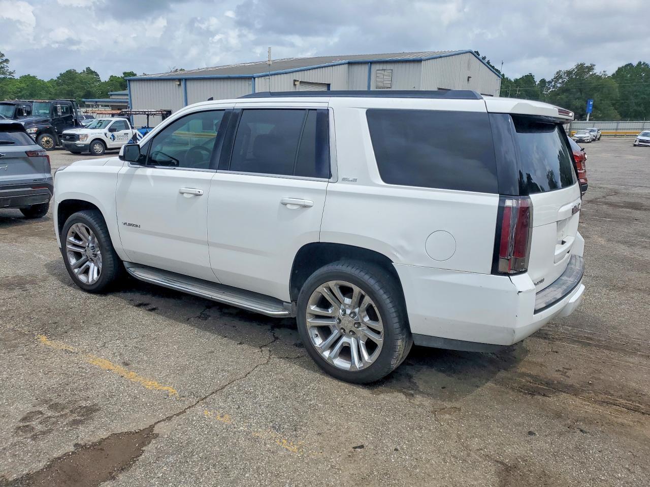 2015 GMC Yukon Sle - Фото 2