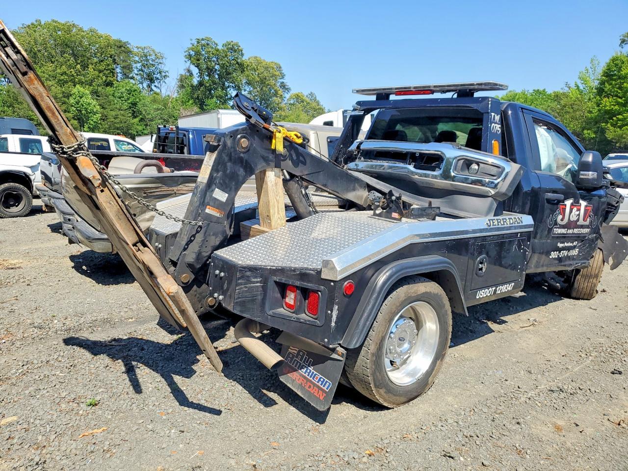 2024 Ford F450 Super - Image 3