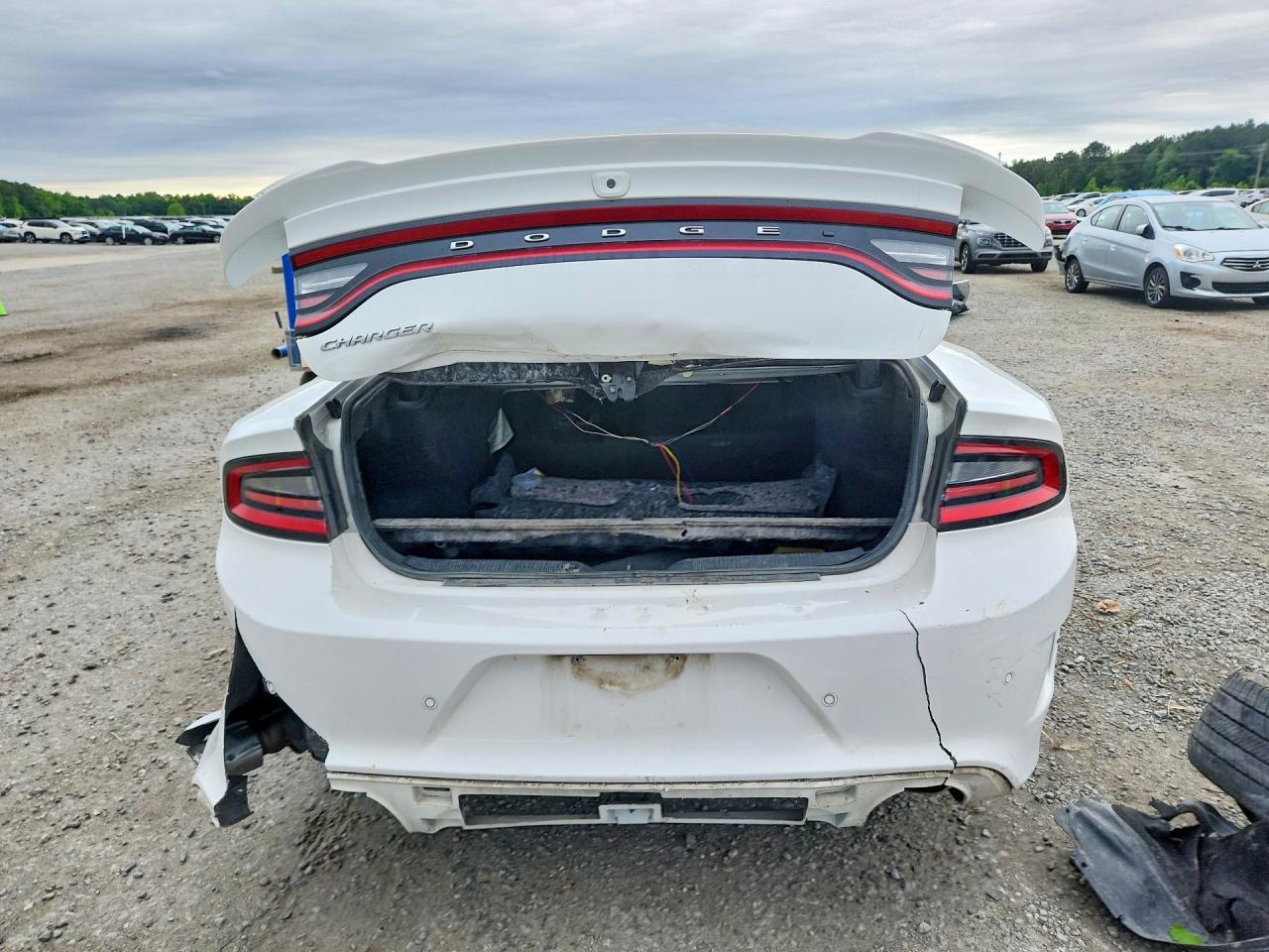 2021 Dodge Charger R - Image 6