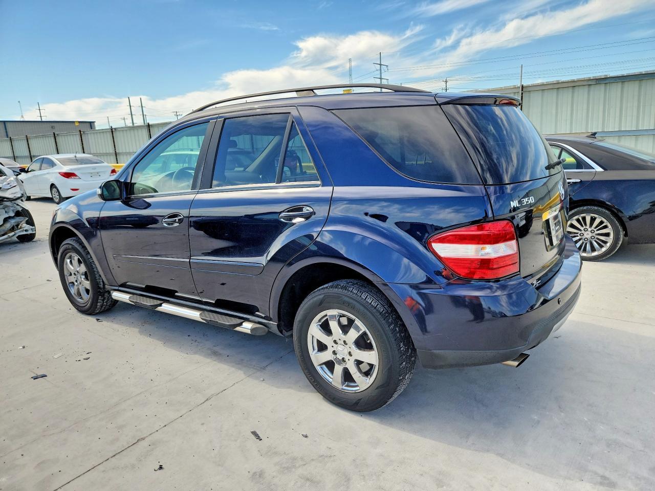 2007 Mercedes-Benz Ml 350 - Image 2
