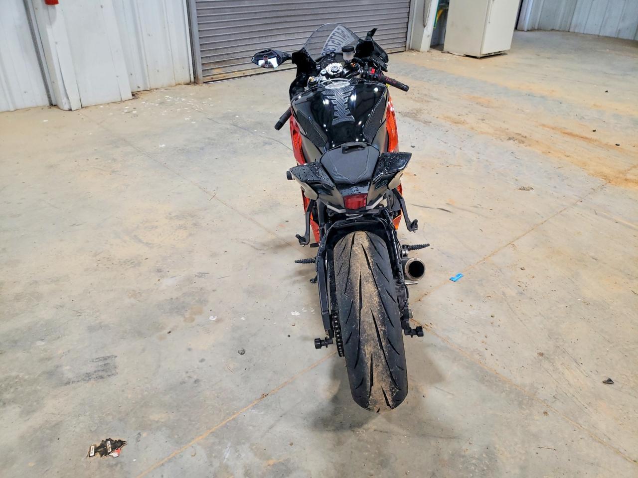 2020 Yamaha Yzfr6 - Фото 4