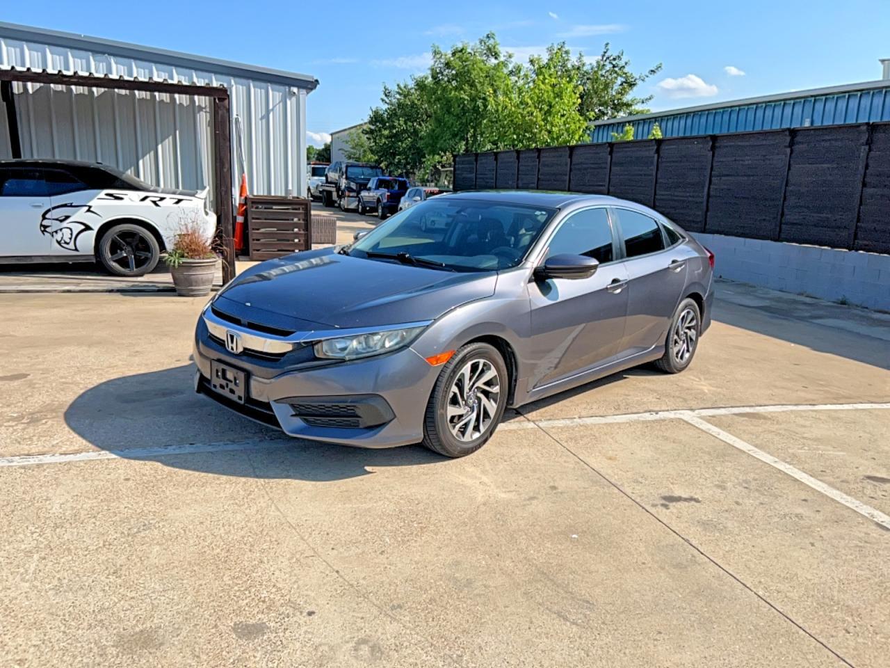 2018 Honda Civic Ex - Image 2