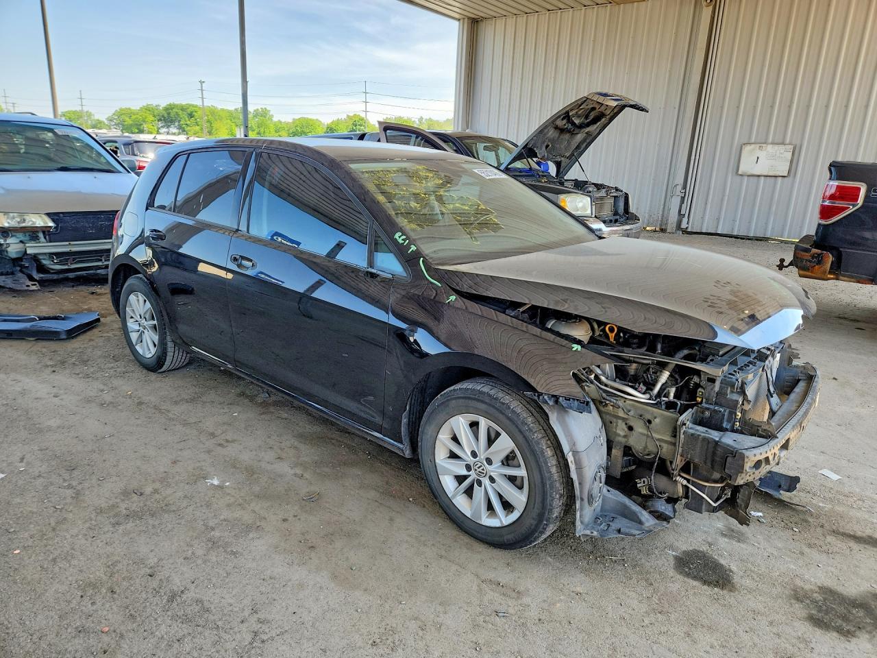 2018 Volkswagen Golf S - Фото 4