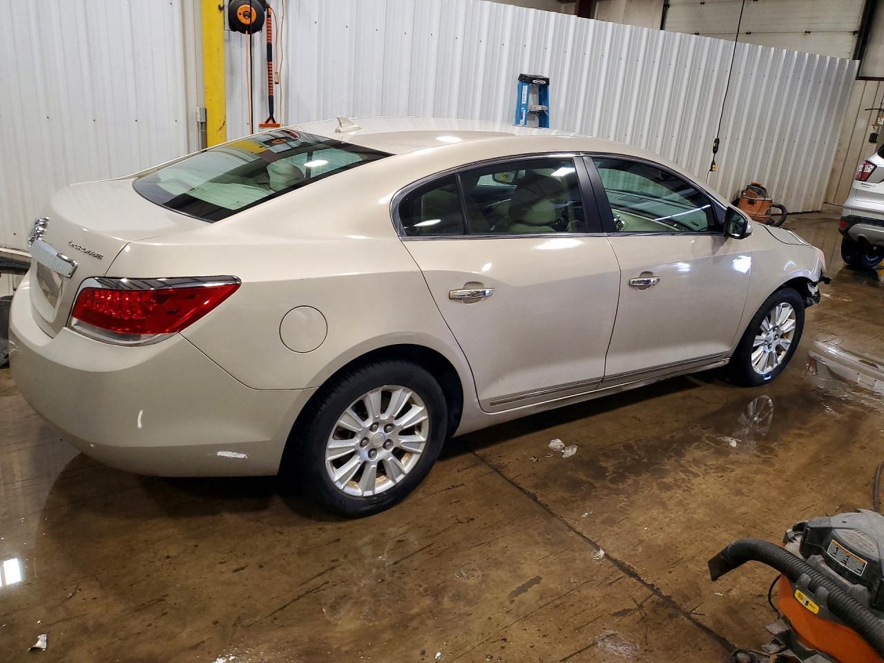 2010 Buick Lacrosse Cx - Фото 3
